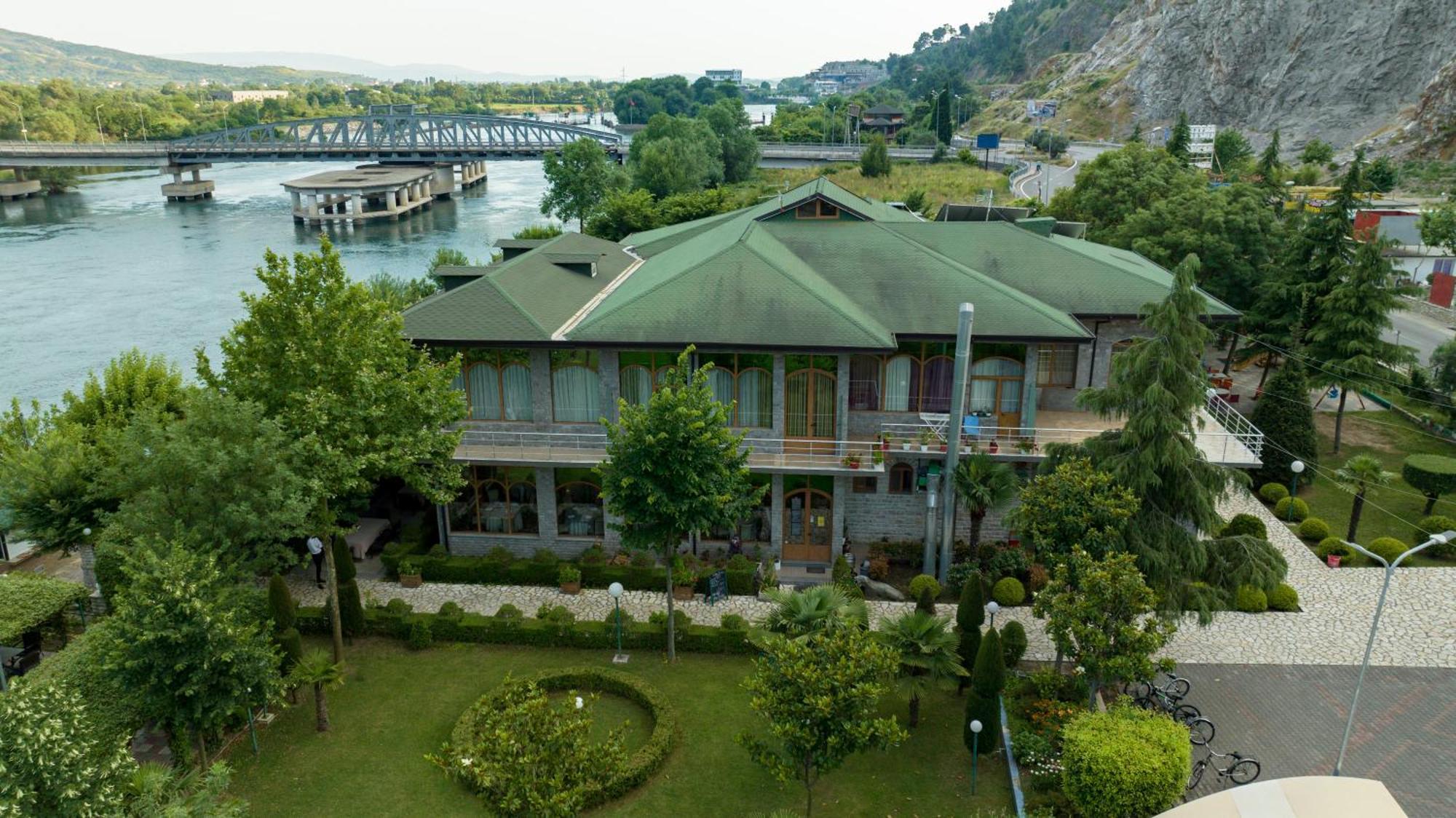 Buna Park Hotel Шкодер Экстерьер фото