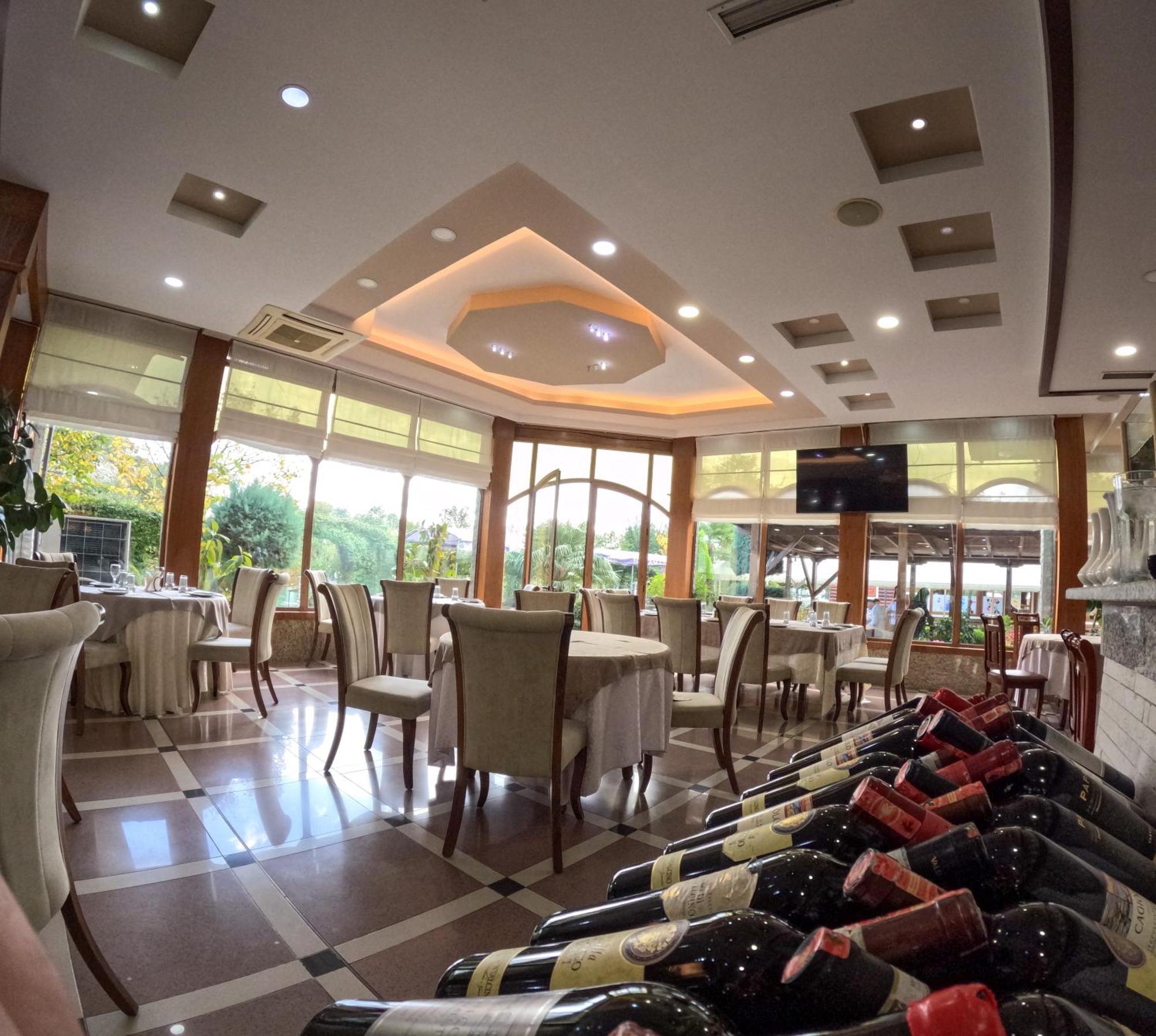 Buna Park Hotel Шкодер Экстерьер фото